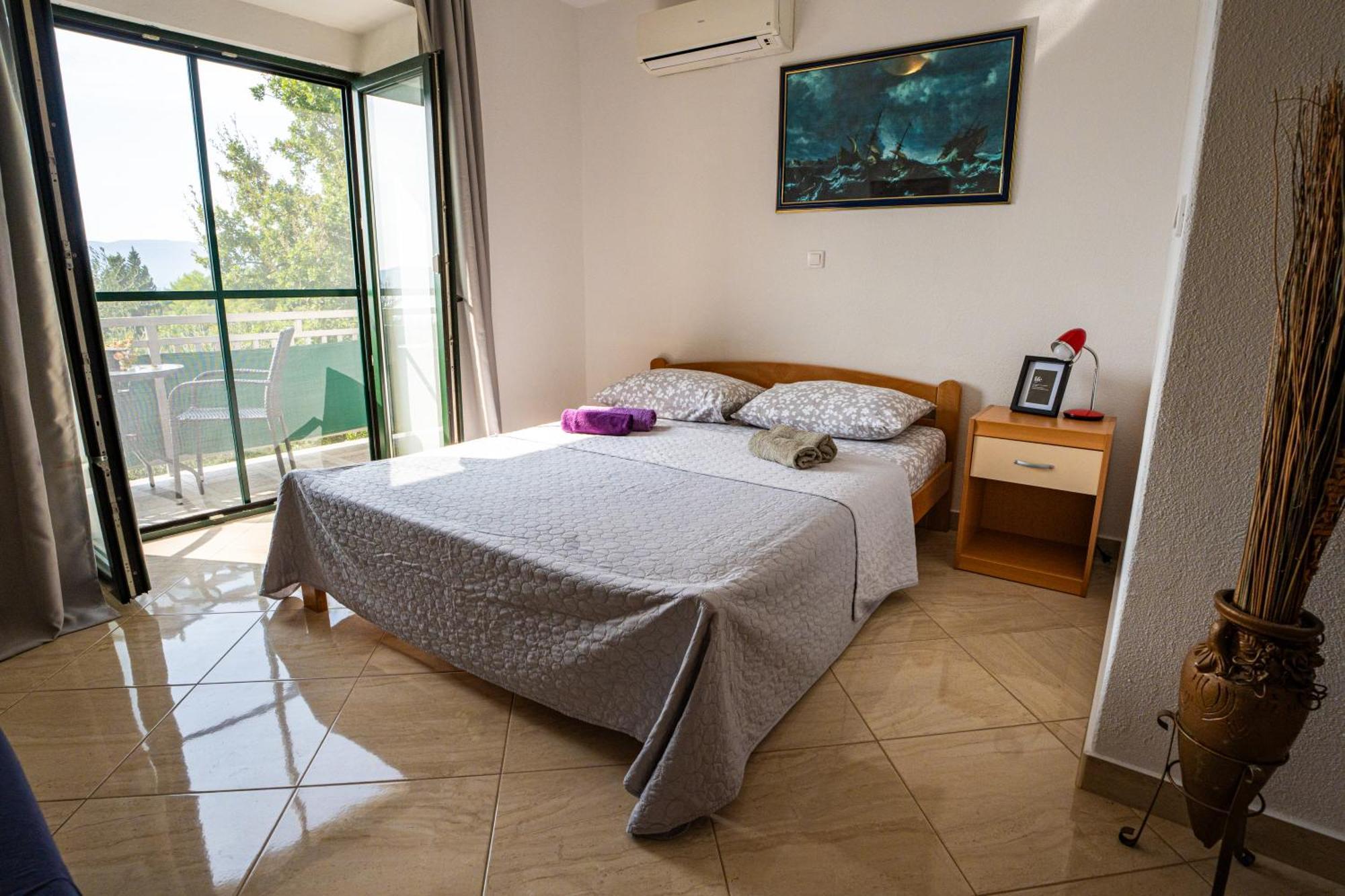 Apartmani Kremena Small Beach 200M Клек Екстериор снимка